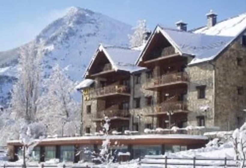 Aparthotel Sarrato
