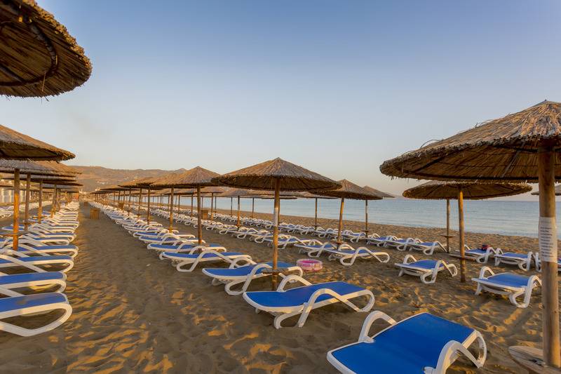 فندق Dessole Dolphin Bay Resort