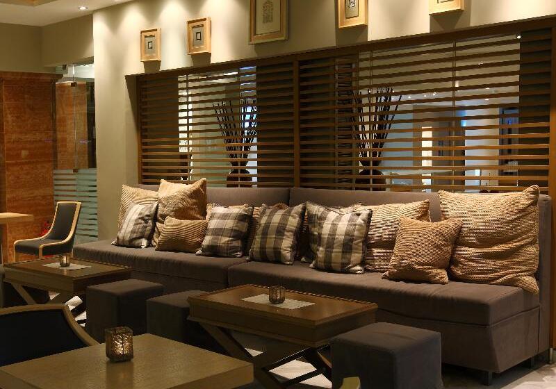هتل Golden Star City Resort