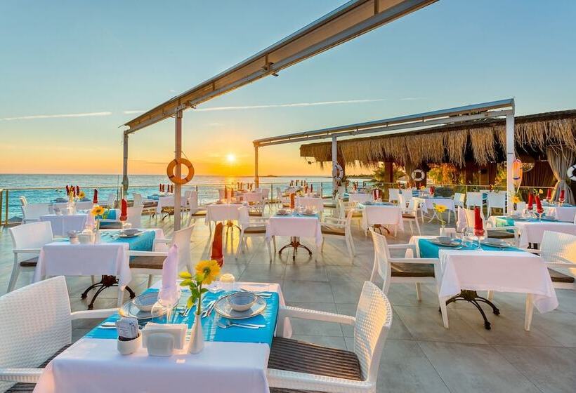 هتل Justiniano Club Alanya