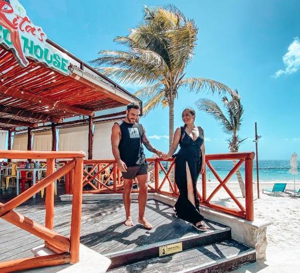 هتل Margaritaville Island Reserve Riviera Cancún A Karisma - All Inclusive Experience For All