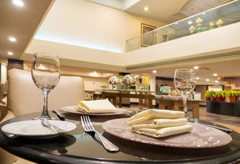 Fotos del hotel Ms Milenium Monterrey Curio Collection By Hilton:  6