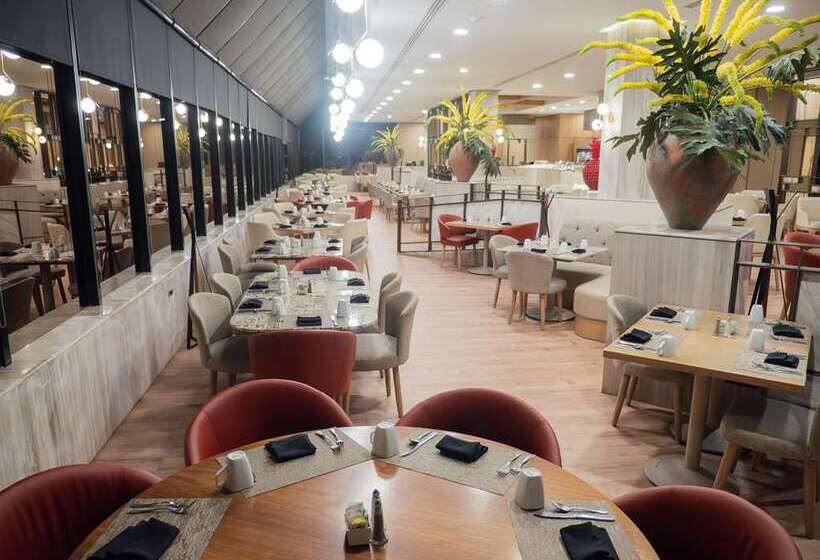 Fotos del hotel Ms Milenium Monterrey Curio Collection By Hilton:  16