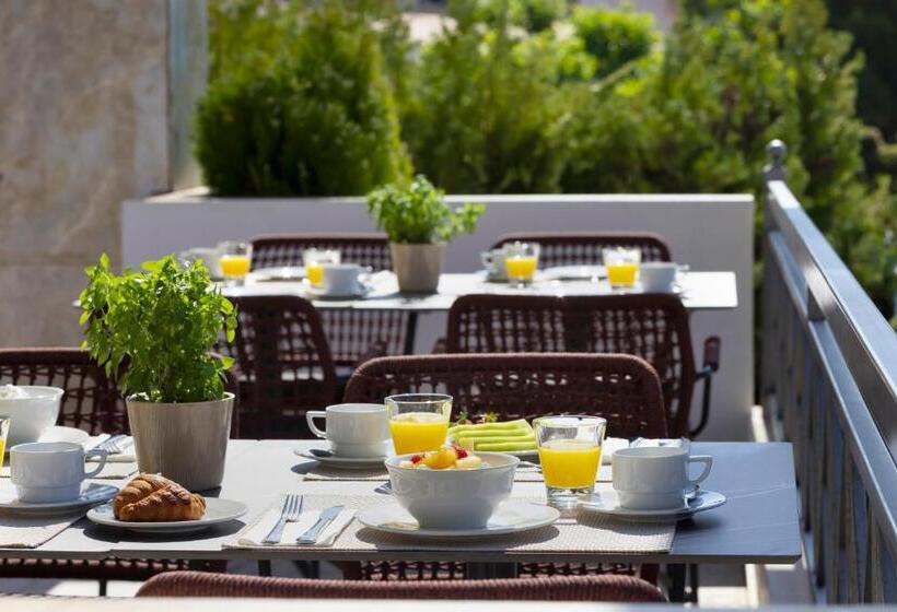 ホテル Negroponte Resort Eretria