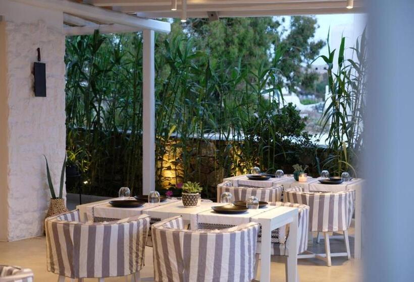 هتل Ostraco Suites