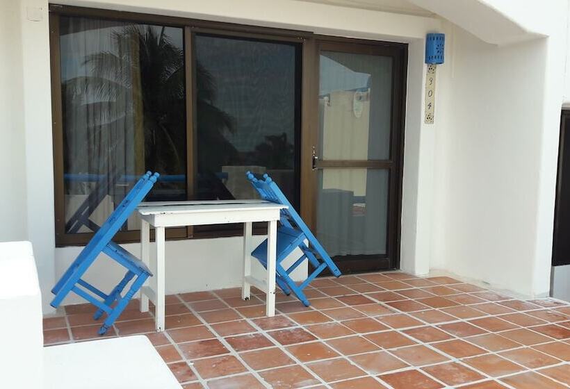 Fotos del hotel Pelicano Inn Playa Del Carmen - Beachfront:  12