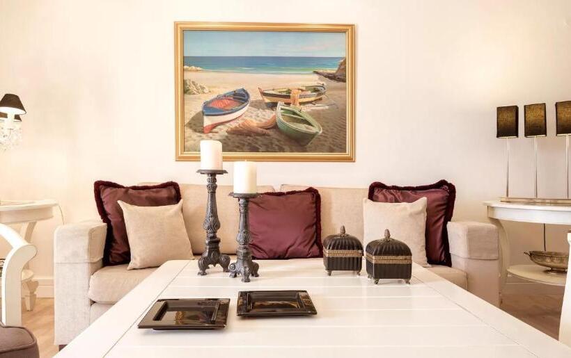 هتل Princess Resort, Santikos Collection