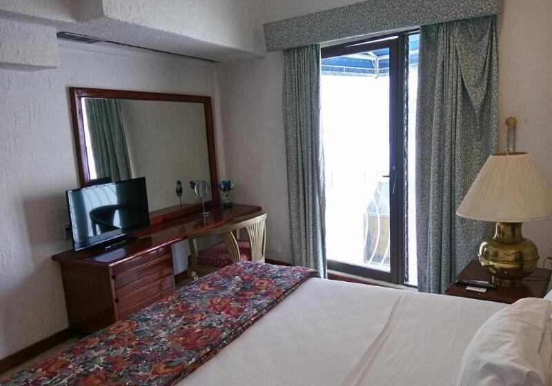 Fotos del hotel Suites Costa Blanca:  8