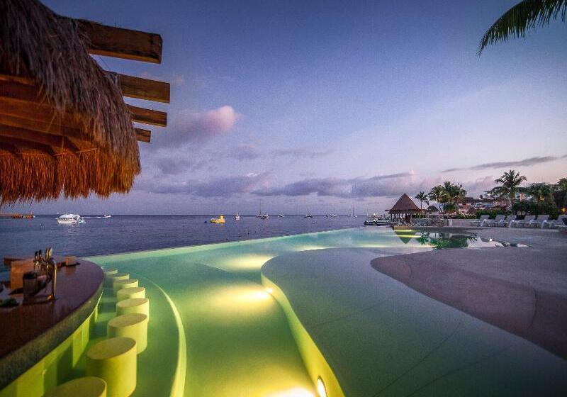 استراحتگاه Grand Park Royal Cozumel All Inclusive