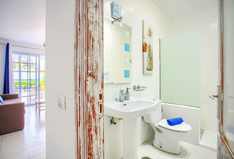 Neptuno Bungalows  Adults Only