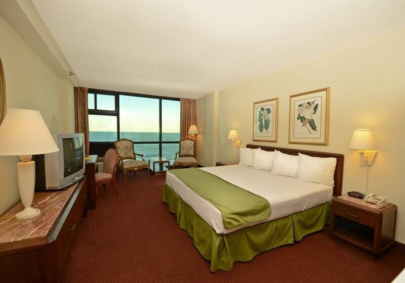 Beautiful Daytona Beach Oceanfront Condo
