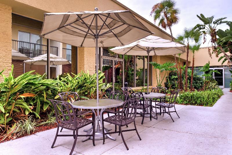 Doubletree By Hilton Hotel Tampa Airport  Westshore