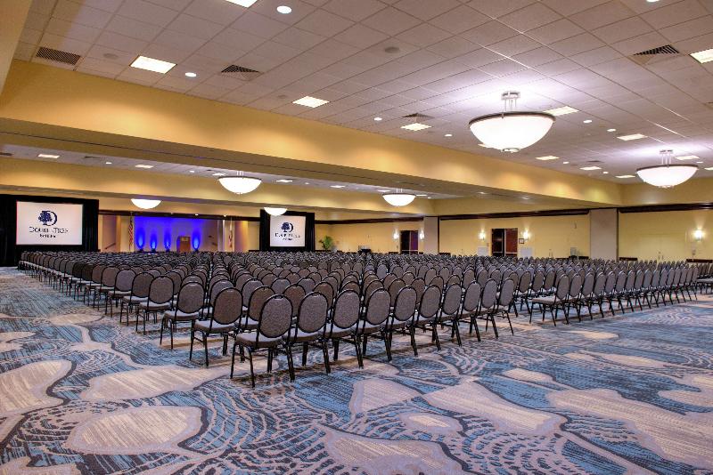 Doubletree By Hilton Hotel Tampa Airport  Westshore