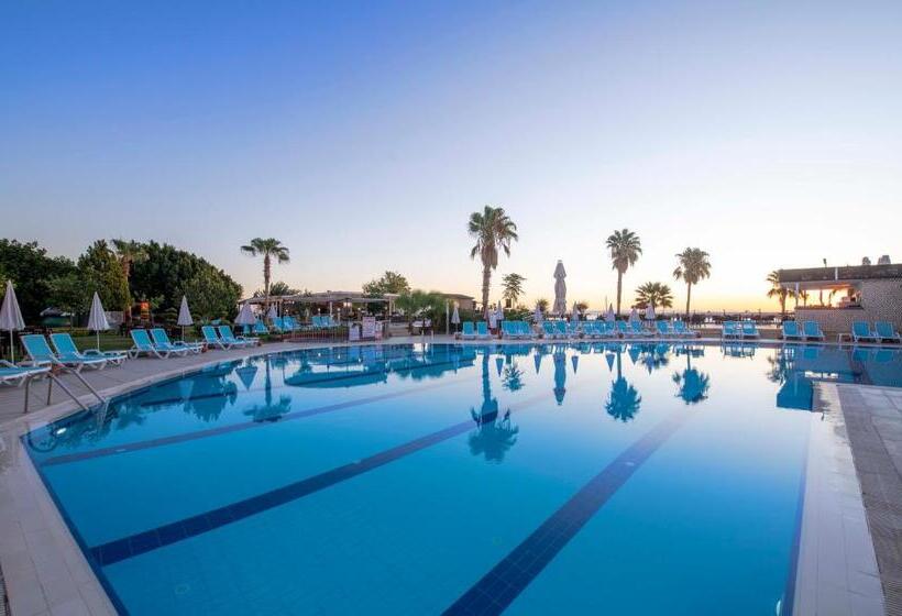 هتل Armas Gul Beach
