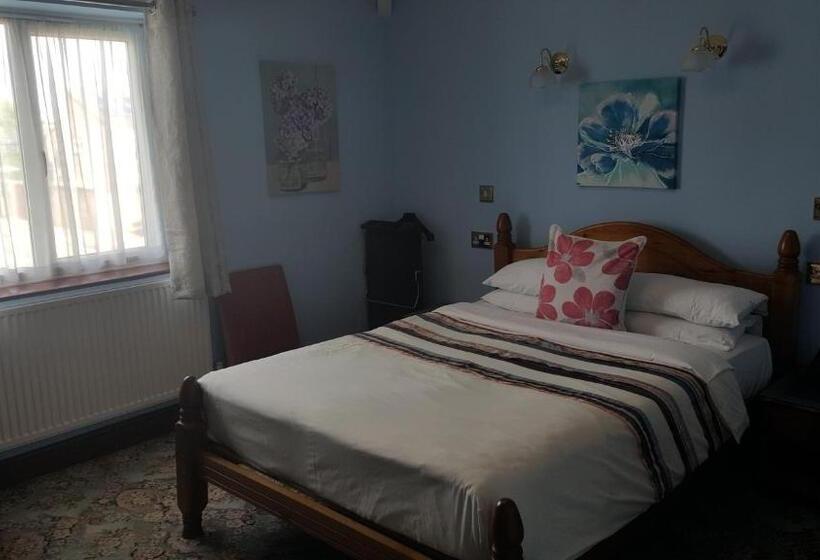 هتل Balkan Lodge Oxford