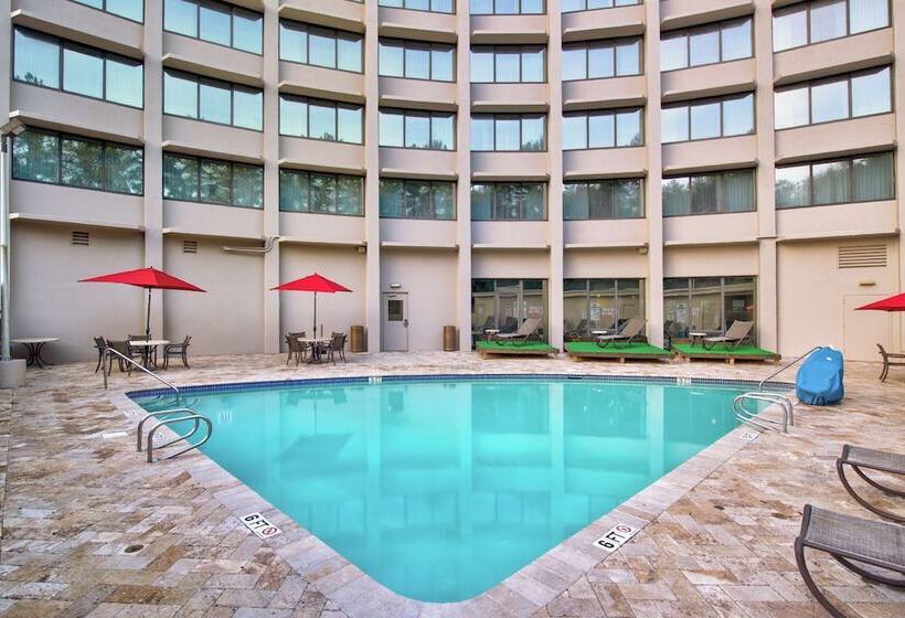 هتل The Brookhaven Atlanta