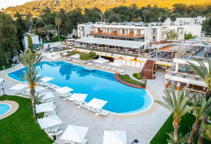 هتل Doubletree By Hilton Bodrum Isil Club Resort