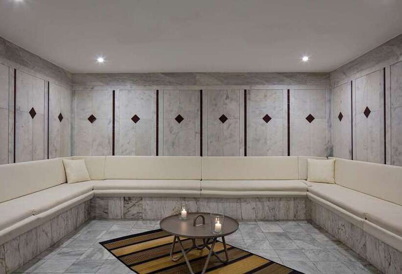 هتل Doubletree By Hilton Bodrum Isil Club Resort