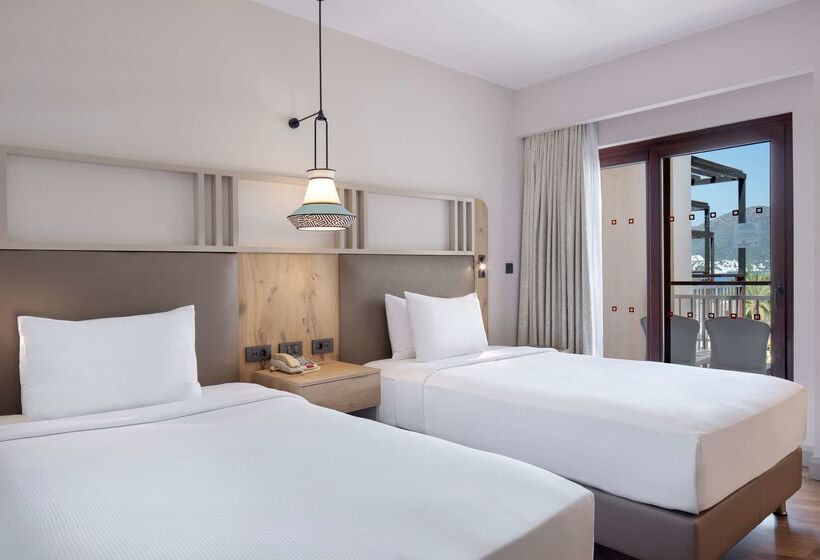 هتل Doubletree By Hilton Bodrum Isil Club Resort
