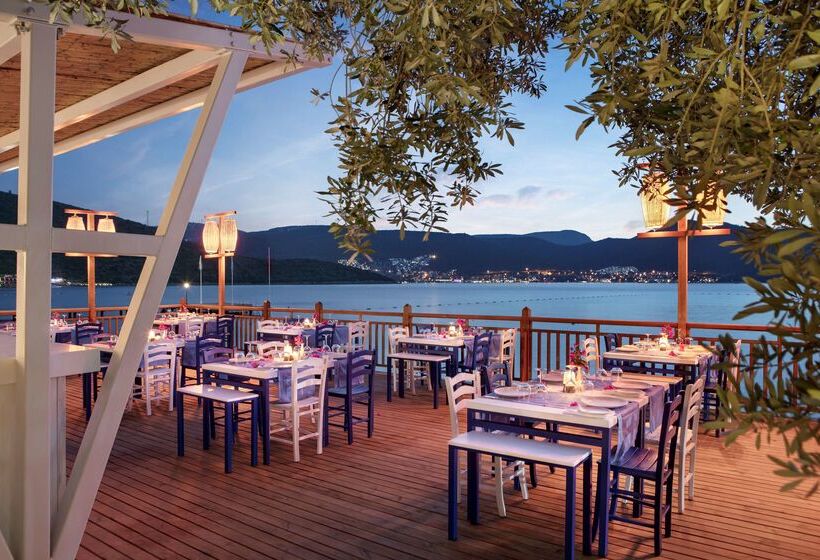 هتل Doubletree By Hilton Bodrum Isil Club Resort