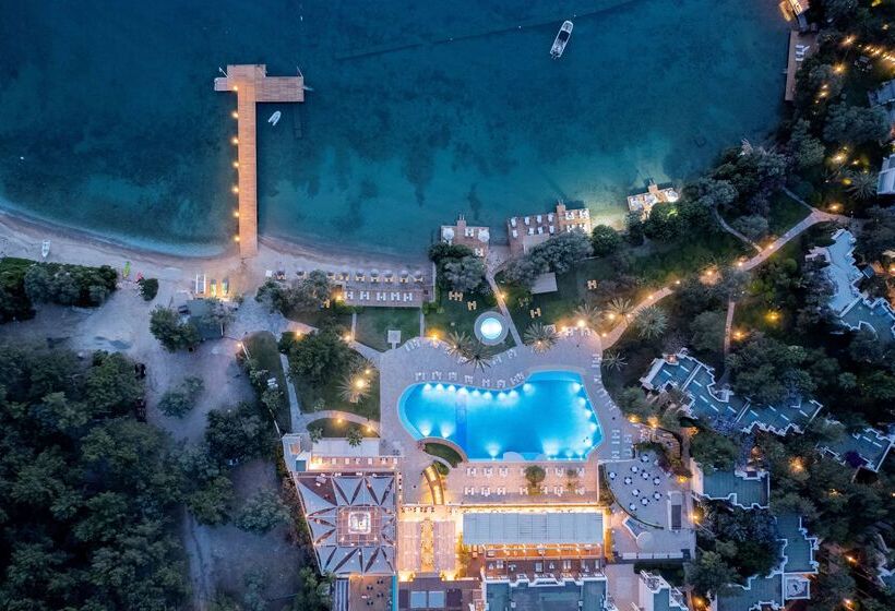 هتل Doubletree By Hilton Bodrum Isil Club Resort