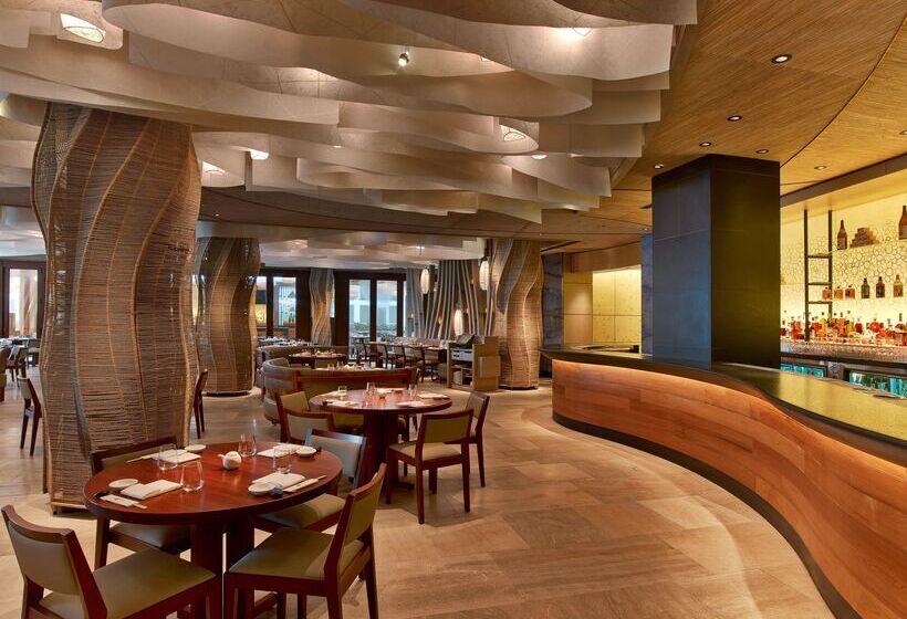 هتل Eden Roc Miami Beach