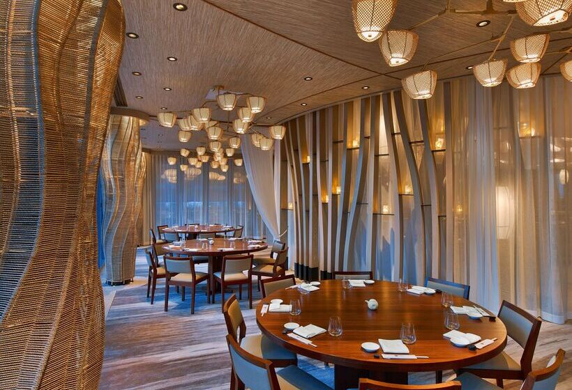 هتل Eden Roc Miami Beach