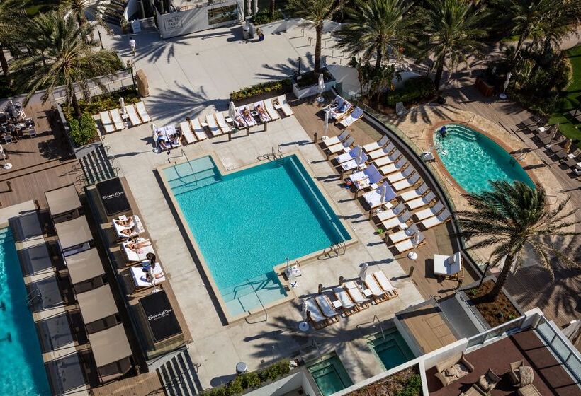 هتل Eden Roc Miami Beach