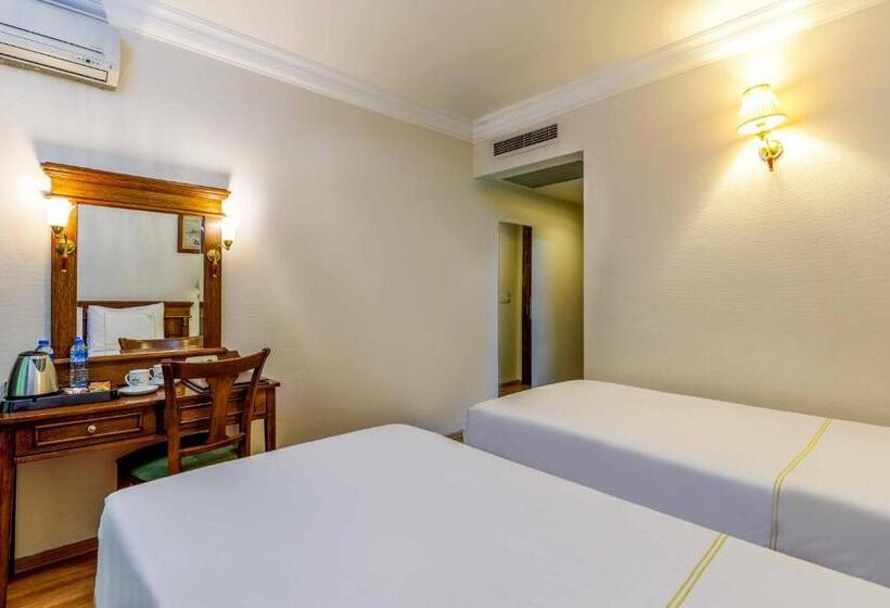 Fotos del hotel Golden Crown:  2