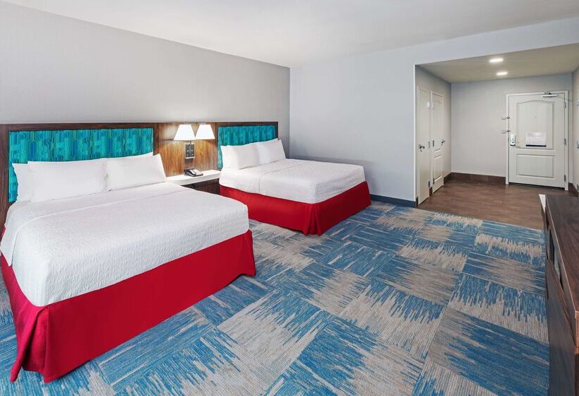 هتل Hampton Inn & Suites Houston Heights I 10