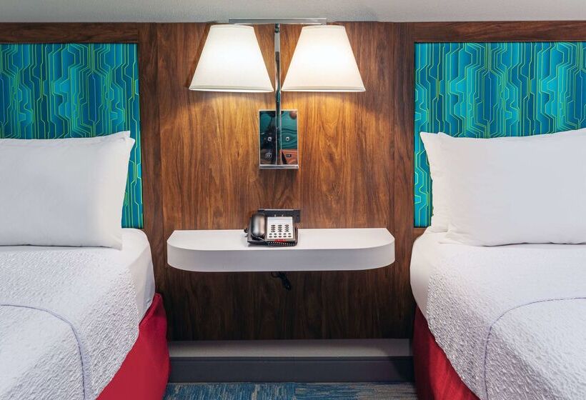 هتل Hampton Inn & Suites Houston Heights I 10
