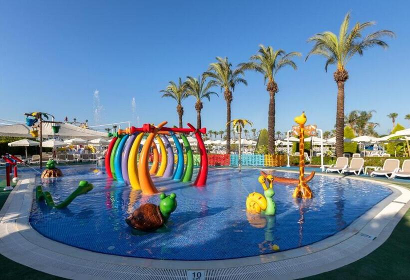 هتل Miracle Resort
