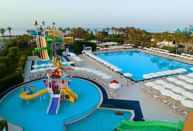 هتل Miracle Resort