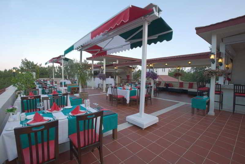 هتل Pirate S Beach Club