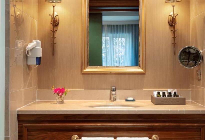 هتل Rixos Premium Bodrum