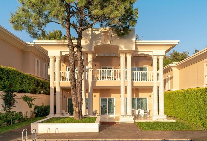 هتل Rixos Premium Bodrum