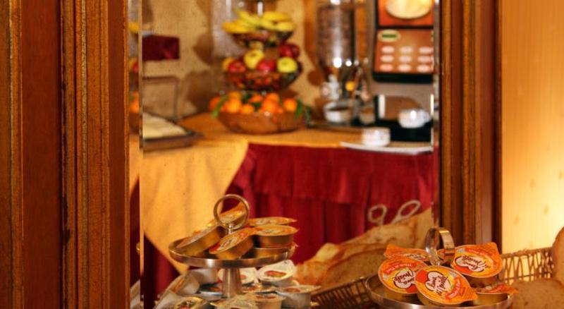 Fotos del hotel Serena:  6