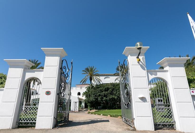 Отель Sighientu Resort