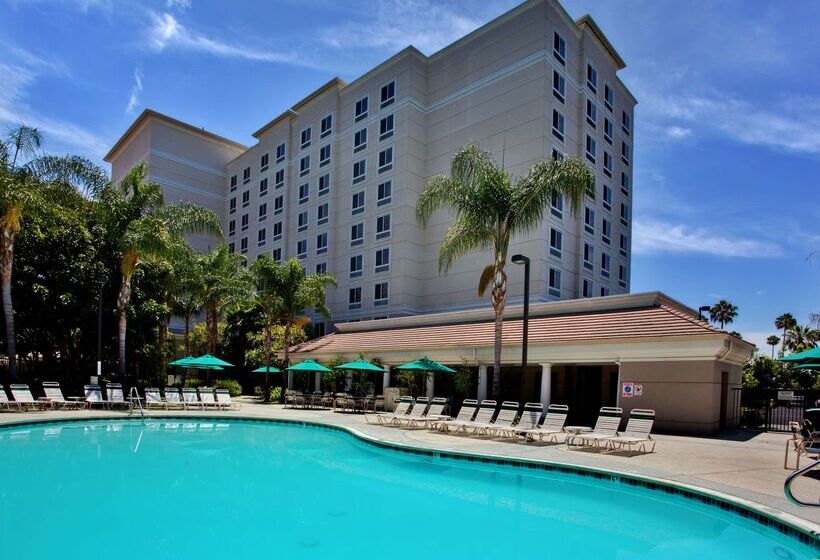 בית מלון כפרי Sonesta Anaheim Resort Area