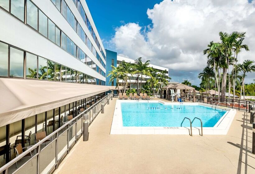 Hotel Sonesta Miami Airport