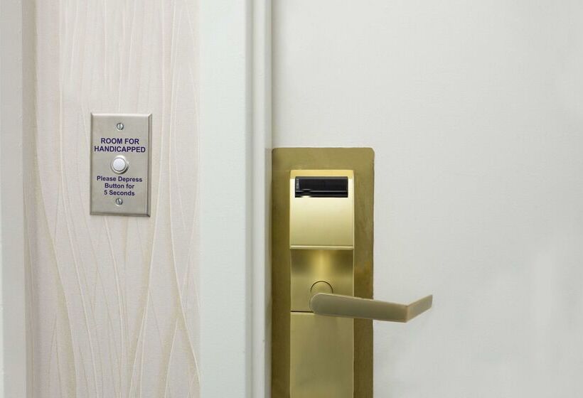 هتل Sonesta Miami Airport