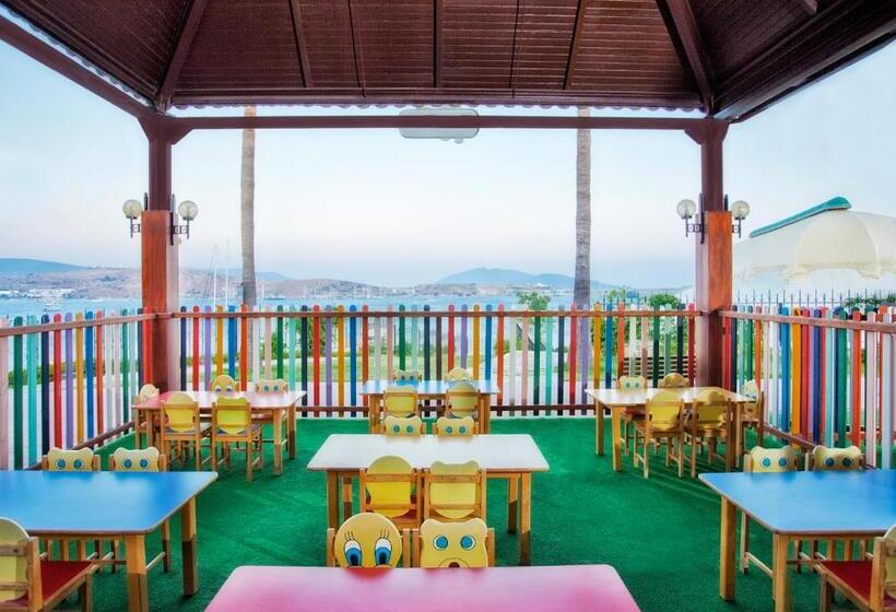 هتل Selectum Colours Bodrum