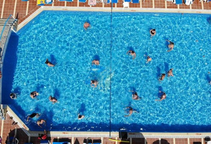 هتل Yel Holiday Resort All Inclusive