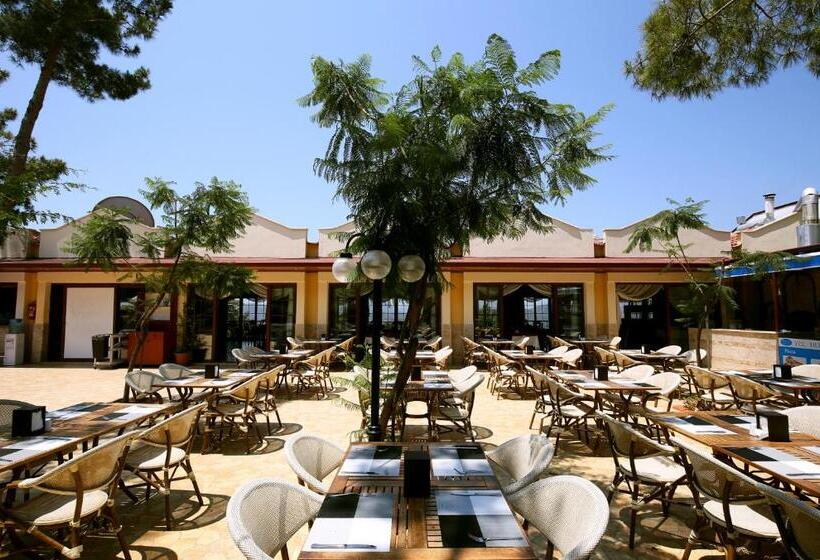 هتل Yel Holiday Resort   All Inclusive