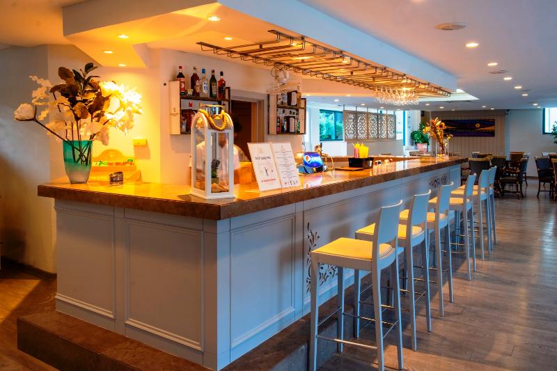 استراحتگاه Queen S Park Le Jardin