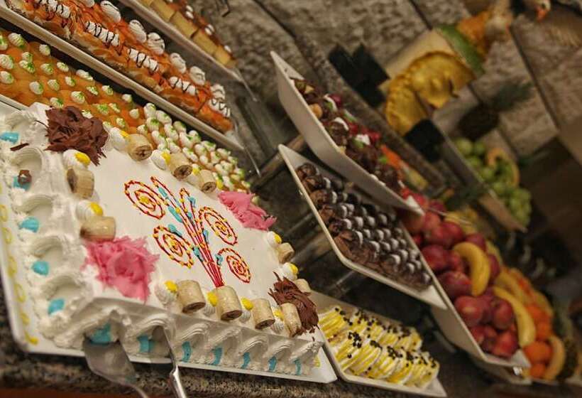 استراحتگاه Queen S Park Le Jardin