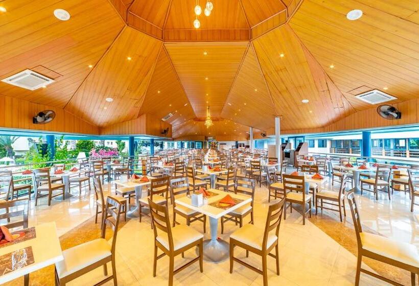 استراحتگاه Queen S Park Le Jardin