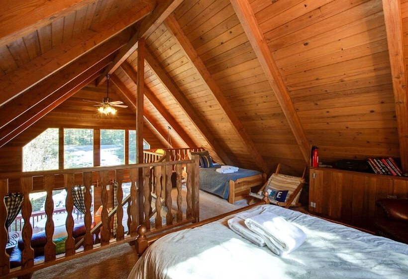 53mbr   Hot Tub   Wi Fi   Sleeps 6
