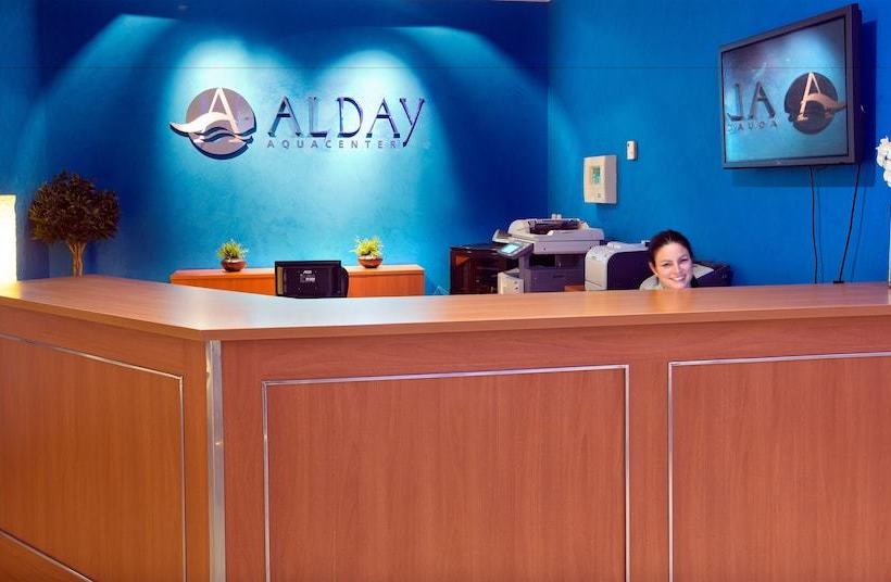 Apartamentos Alday
