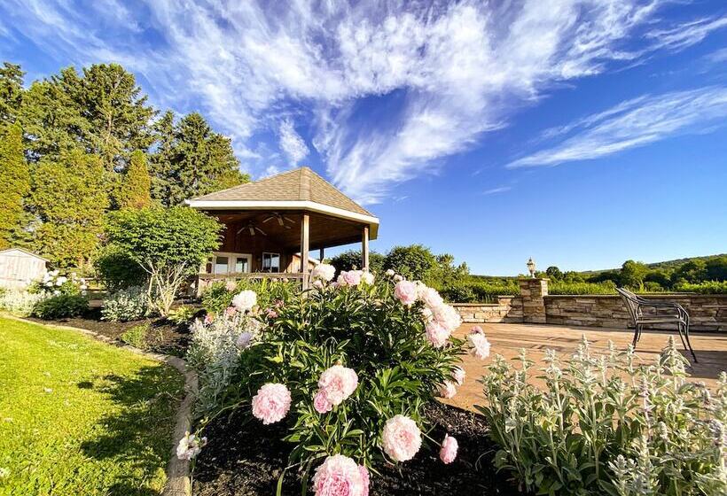 Bed and Breakfast Butler House At The Cherry Creek Inn